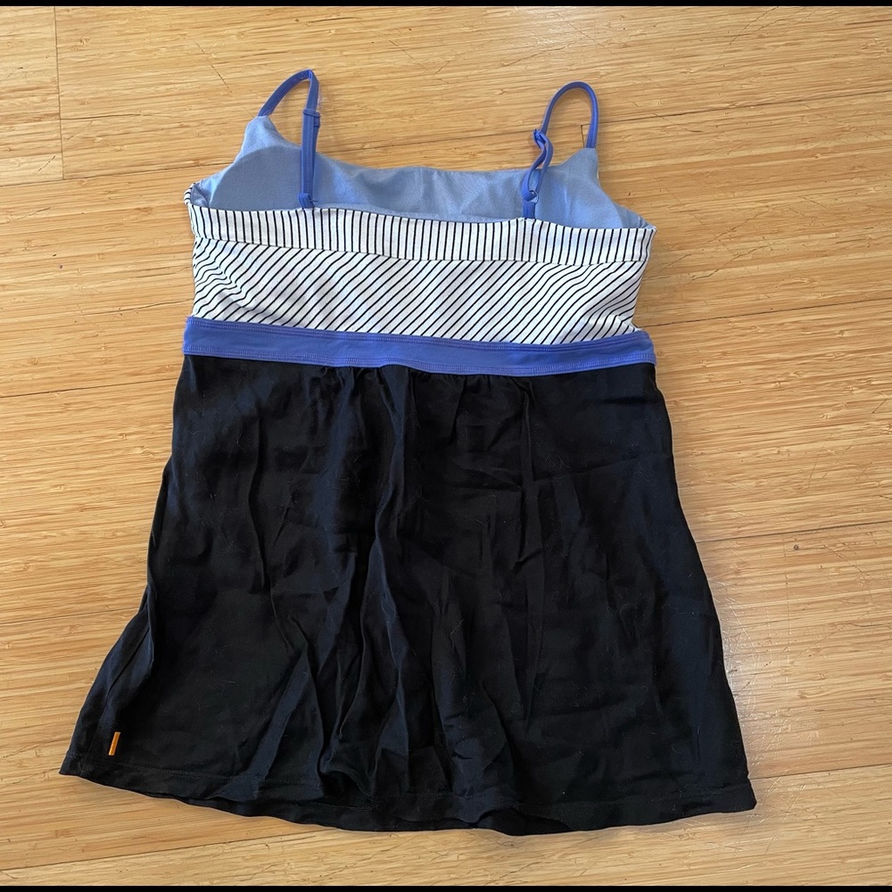 Lucy Yoga Tank Top Large - Picture 3 of 4